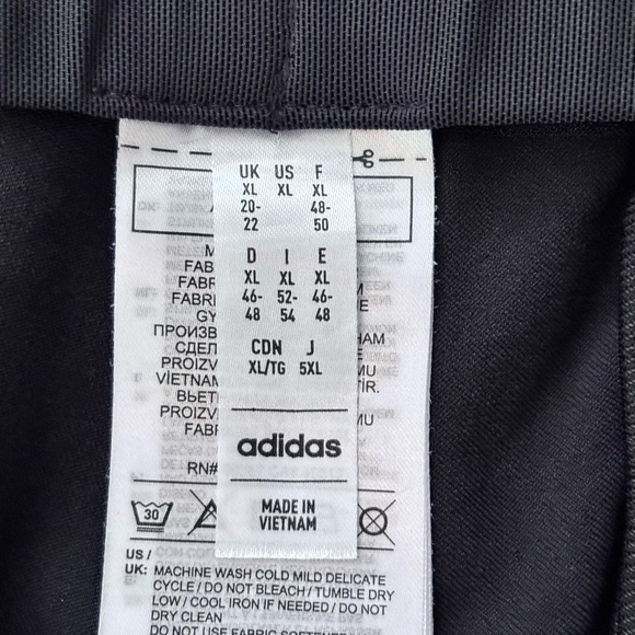 Adidas Women's Pintuck 5-inch Pull-On Golf Shorts Black - Picture 8 of 8